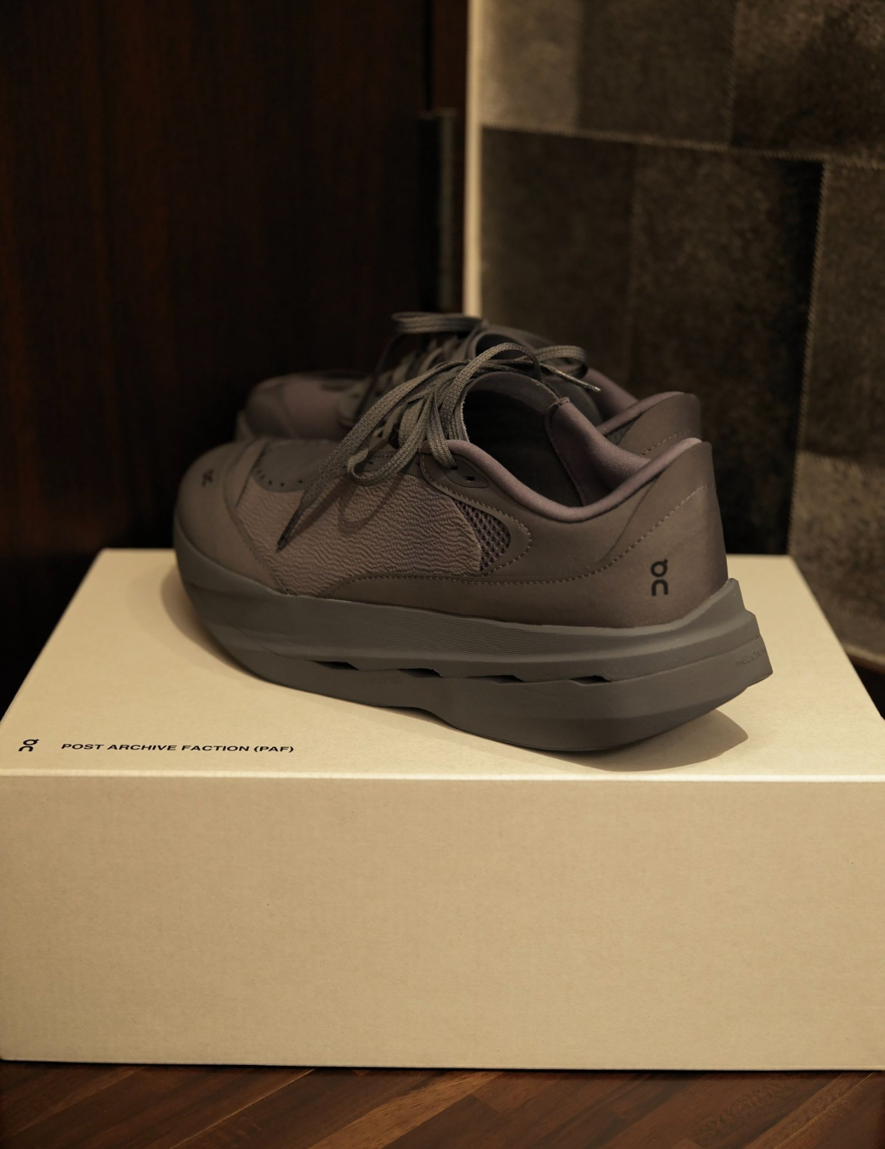 온 러닝 x 포스트 아카이브 팩션 (파프) 클라우드붐 볼트 엠버 페블 3MG10785343 photo review